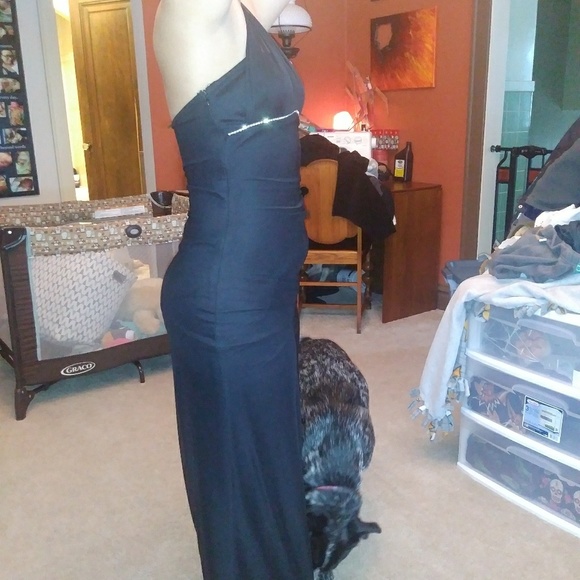 Black formal/prom/homecoming dress - Picture 3 of 8
